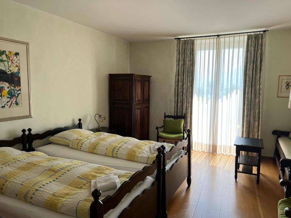 Ascona: Nostrana Apt. 1 Apartment Luaran gambar